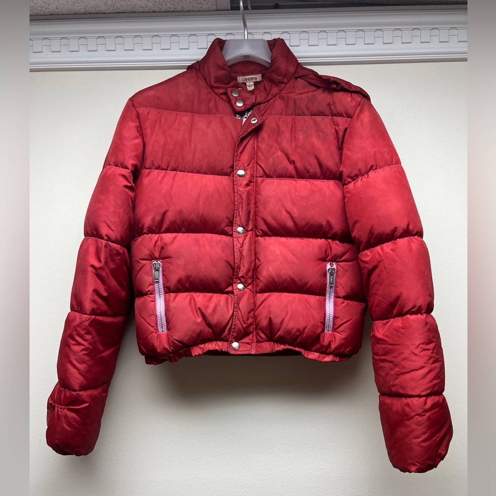 GENERRA RED CROPPED PUFFER JACKET SIZE S